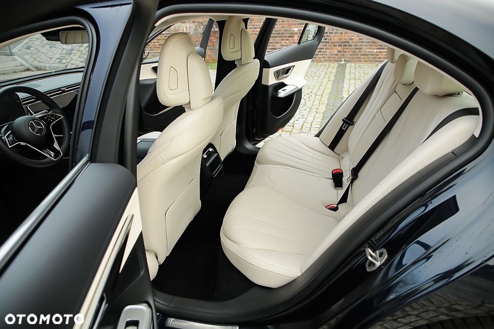 Mercedes-Benz Klasa E 200 mHEV Avantgarde 9G-Tronic - 8