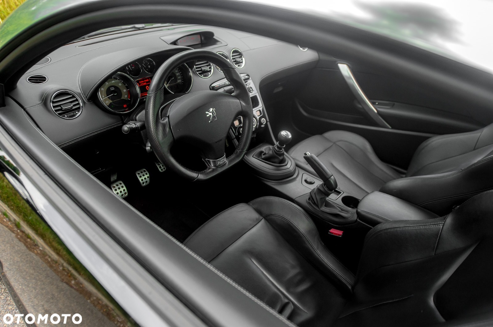 Peugeot RCZ 1.6 200 THP - 19