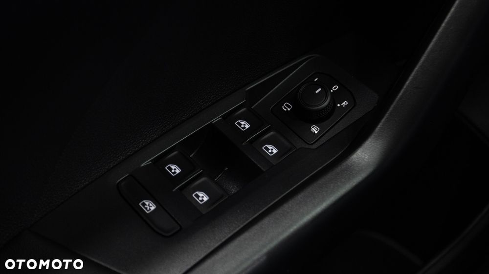 Volkswagen T-Cross 1.0 TSI Life DSG - 18