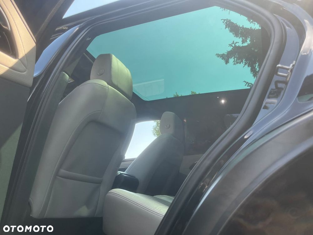 Land Rover Range Rover Evoque - 23