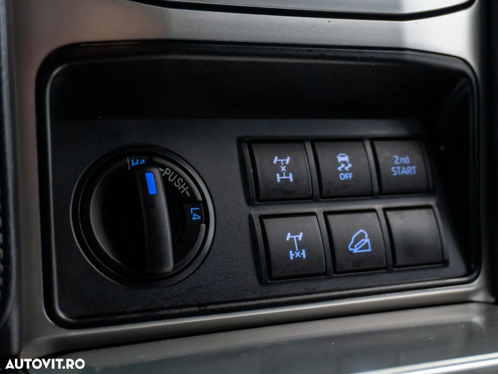 Toyota Land Cruiser 2.8 D-4D Automatik - 30