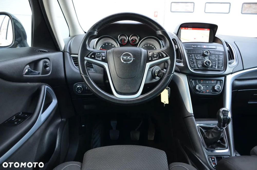 Opel Zafira Tourer 1.4 Turbo Style - 24