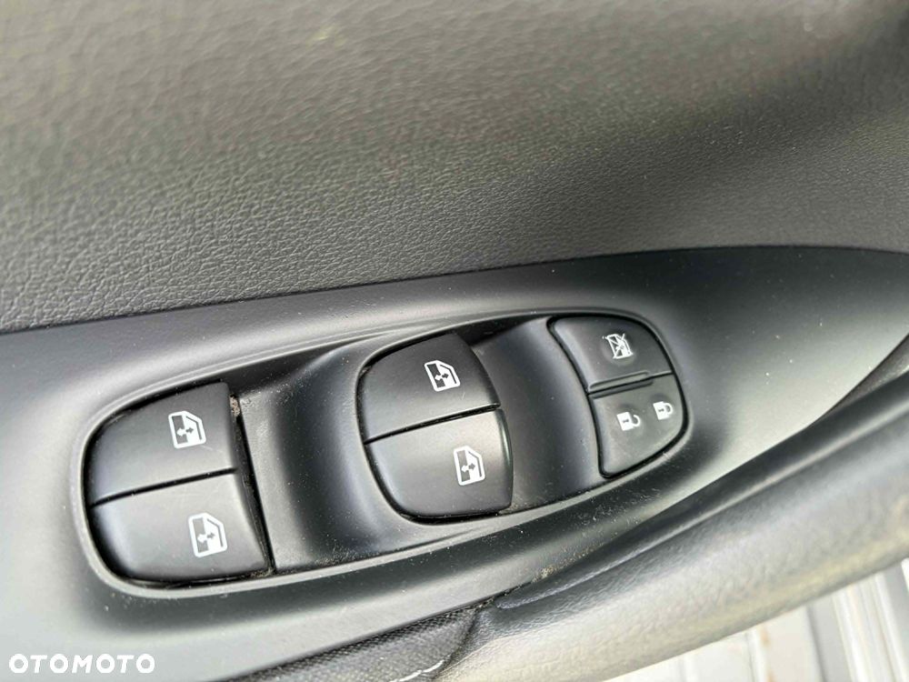 Nissan Qashqai 1.3 DIG-T N-Style EU6d - 9