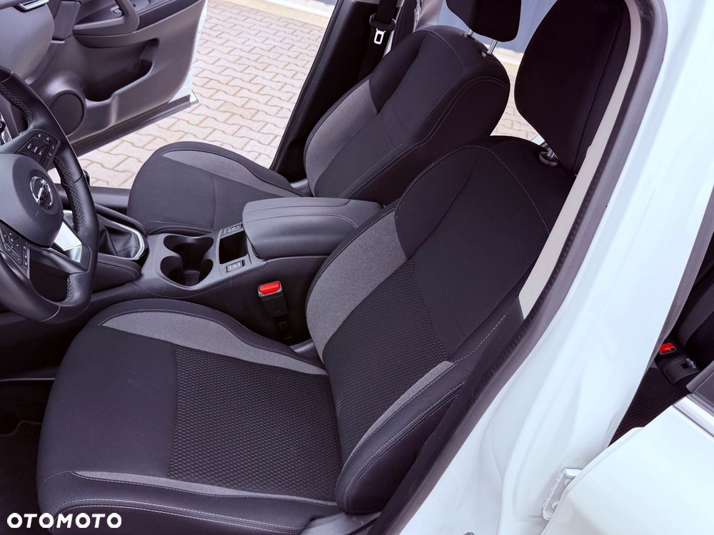 Nissan Qashqai 1.3 DIG-T N-Style - 23