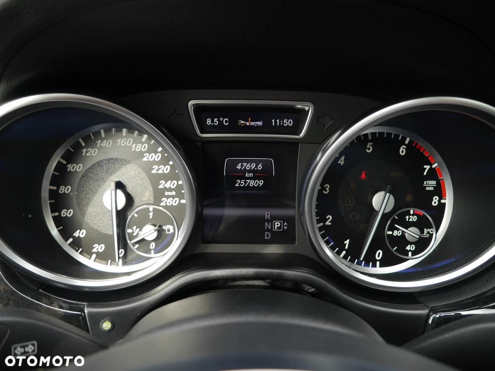 Mercedes-Benz GL 500 4-Matic - 13