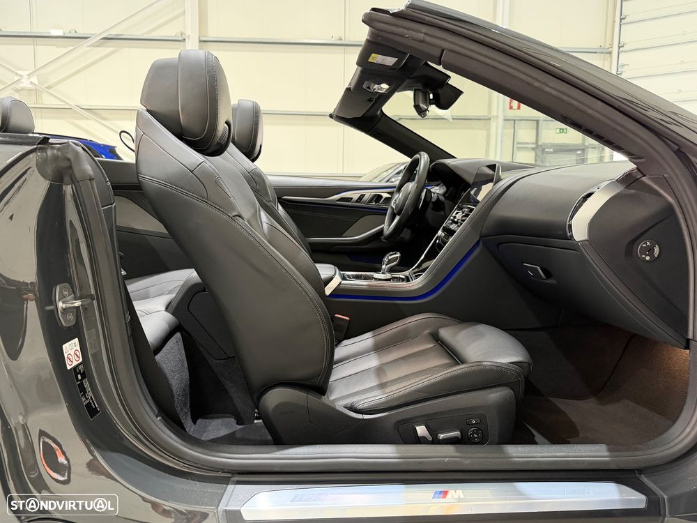 BMW 840 d xDrive Pack M - 32