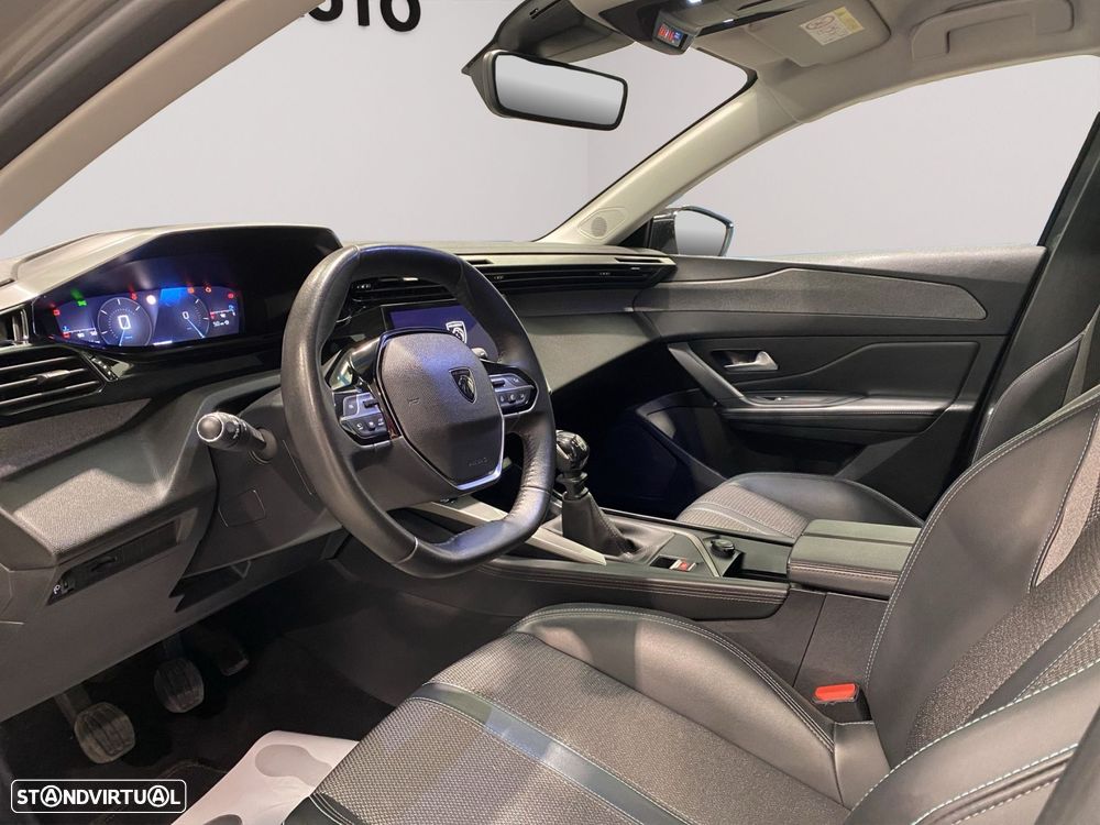 Peugeot 308 1.2 PureTech Allure - 10