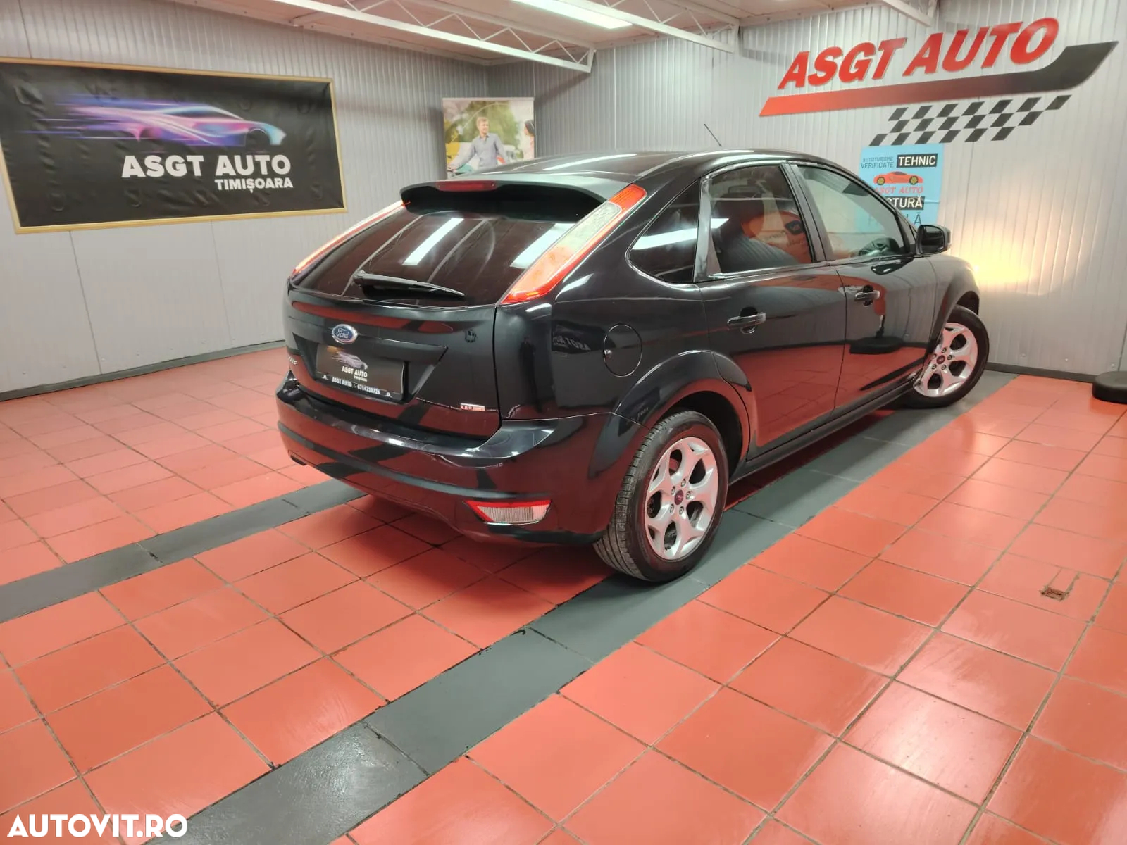 Ford Focus - 7