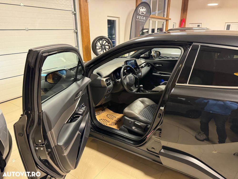 Toyota C-HR Hybrid Business-Edition - 7