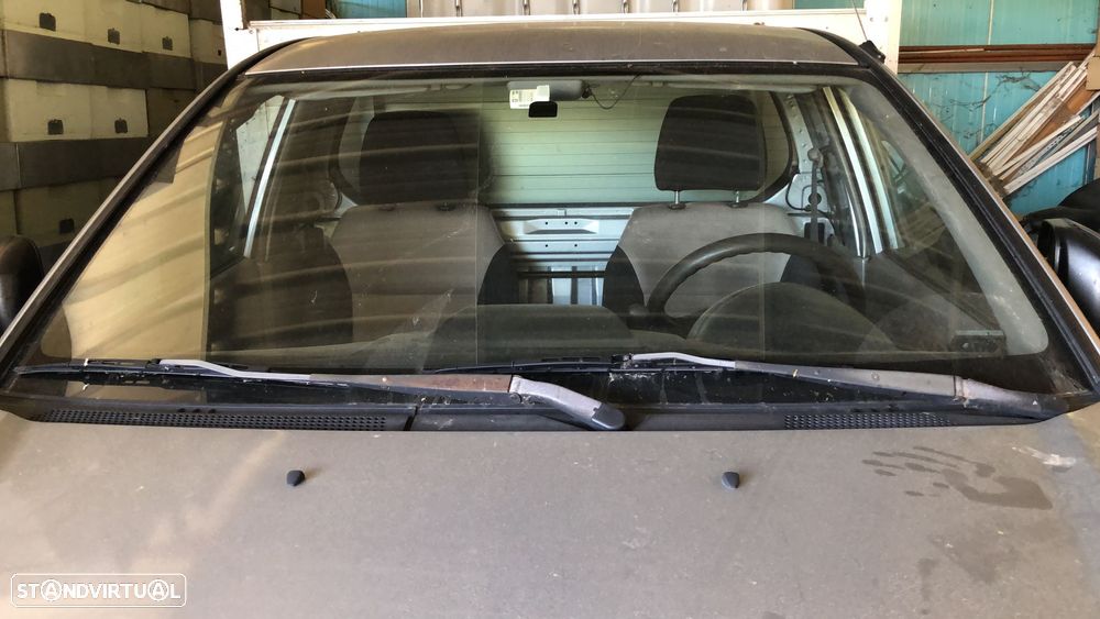 Mitsubishi L200 2.5 DI-D Club Intense 3L - 4