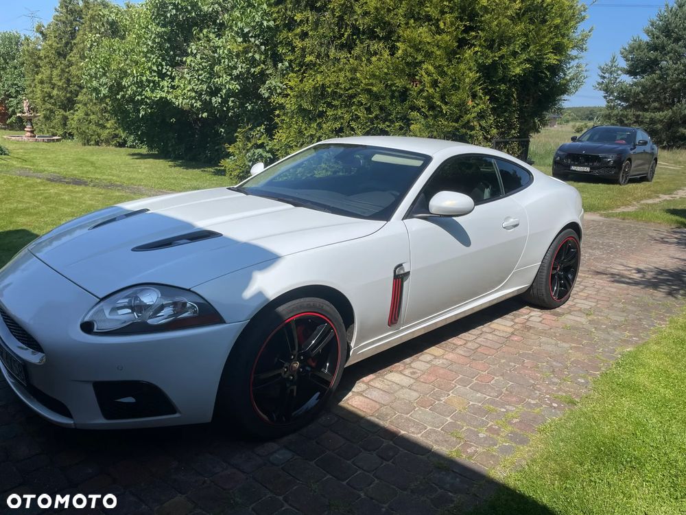 Jaguar XK 4.2 V8 - 3