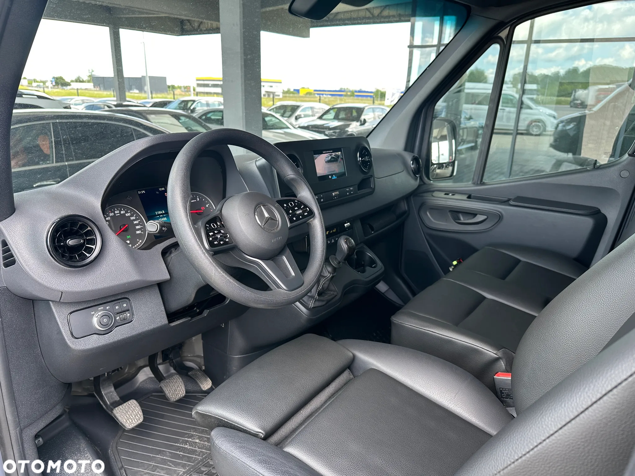 Mercedes-Benz sprinter - 8