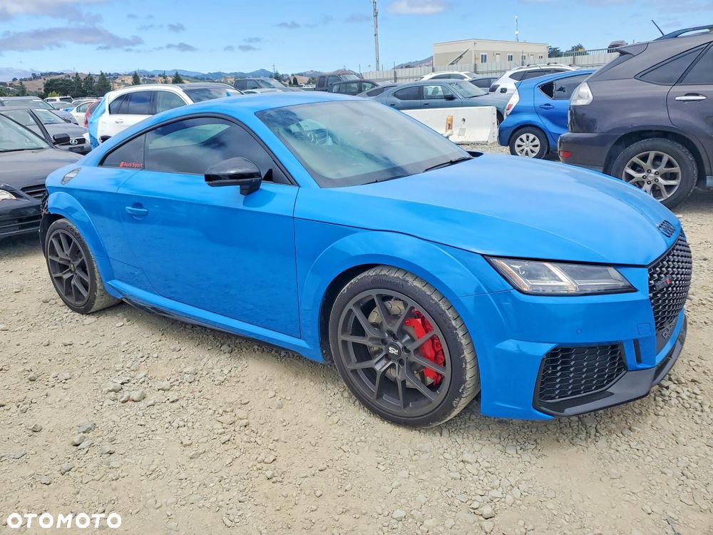 Audi TT RS Coupé - 1