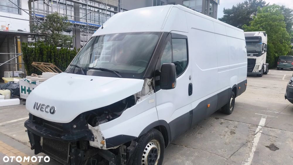 Iveco daily 2,3 hi matic max - 4