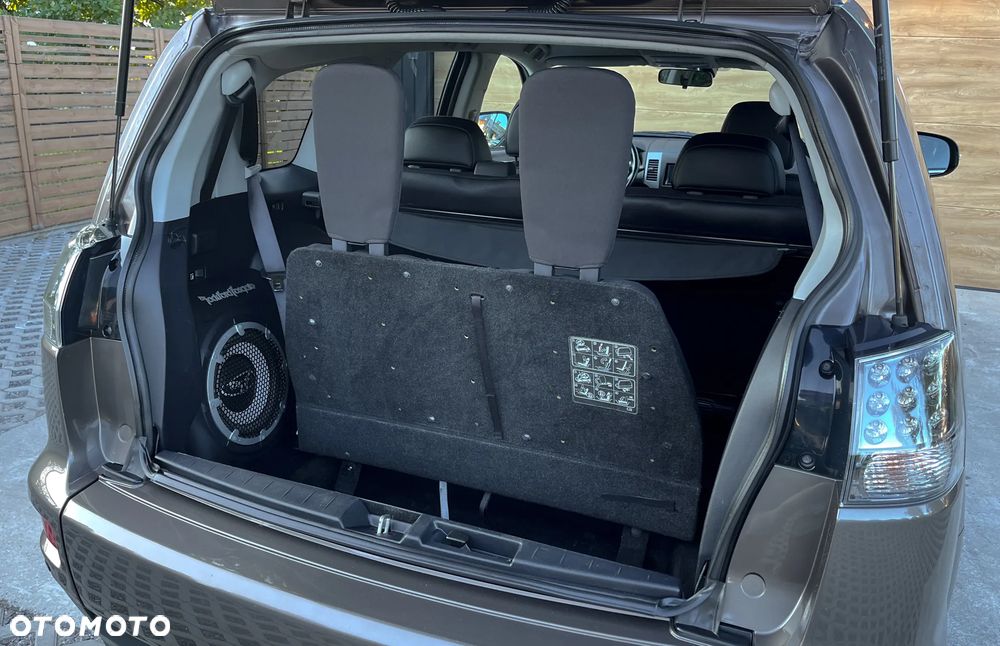 Mitsubishi Outlander 2.2 DID Intense + EU5 TC-SST - 26