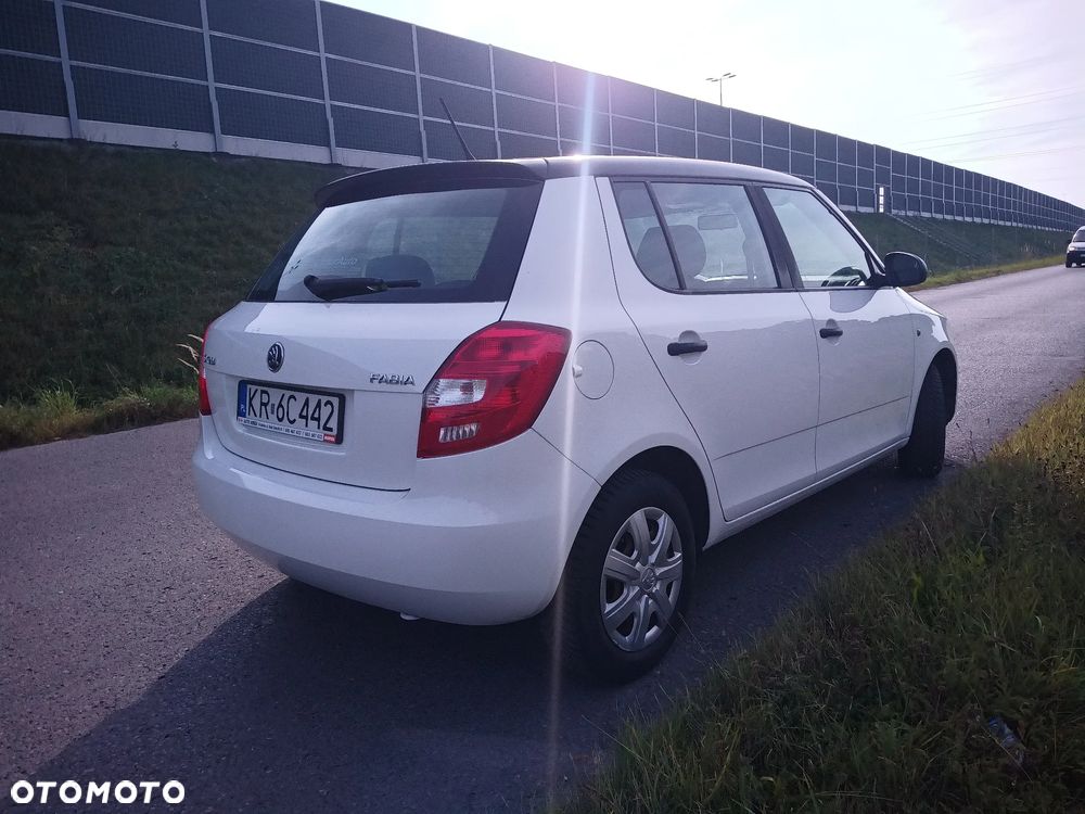 Skoda Fabia - 6