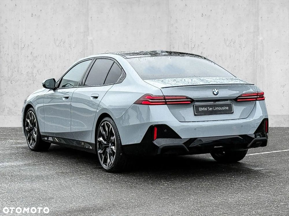 BMW Seria 5 520d xDrive mHEV M Sport - 7