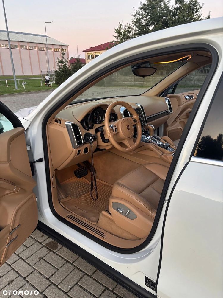Porsche Cayenne Diesel - 5