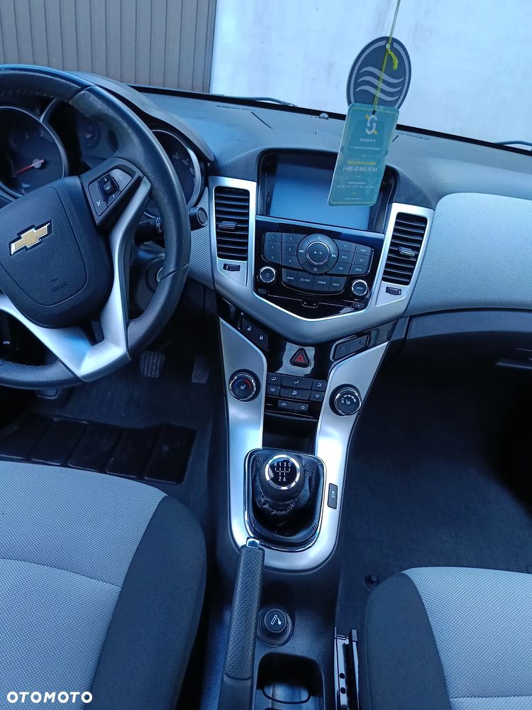 Chevrolet Cruze 1.8 LS (klm) - 13
