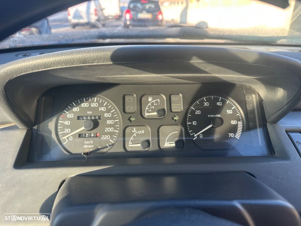 Renault Clio 1.2 Oasis - 7