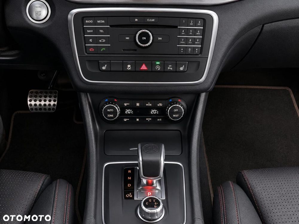 Mercedes-Benz CLA 45 AMG 4Matic 7G-DCT - 9
