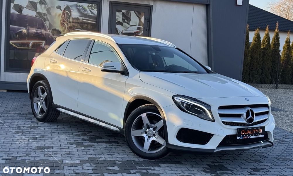 Mercedes-Benz GLA 2015