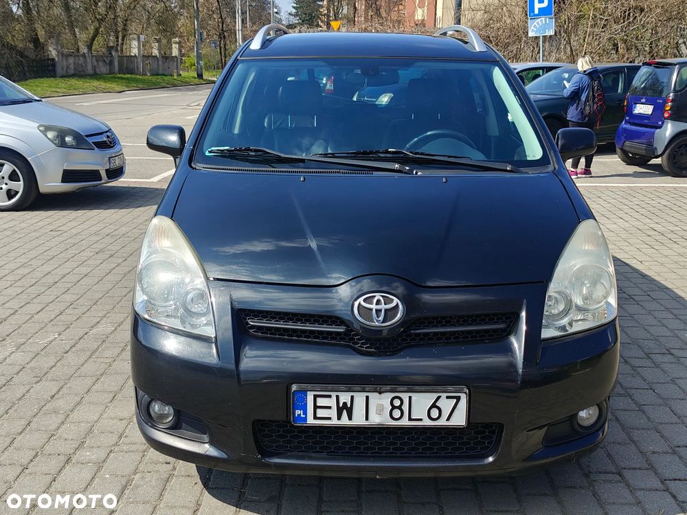 Toyota Corolla Verso 2.2 D-4D DPF Executive - 15
