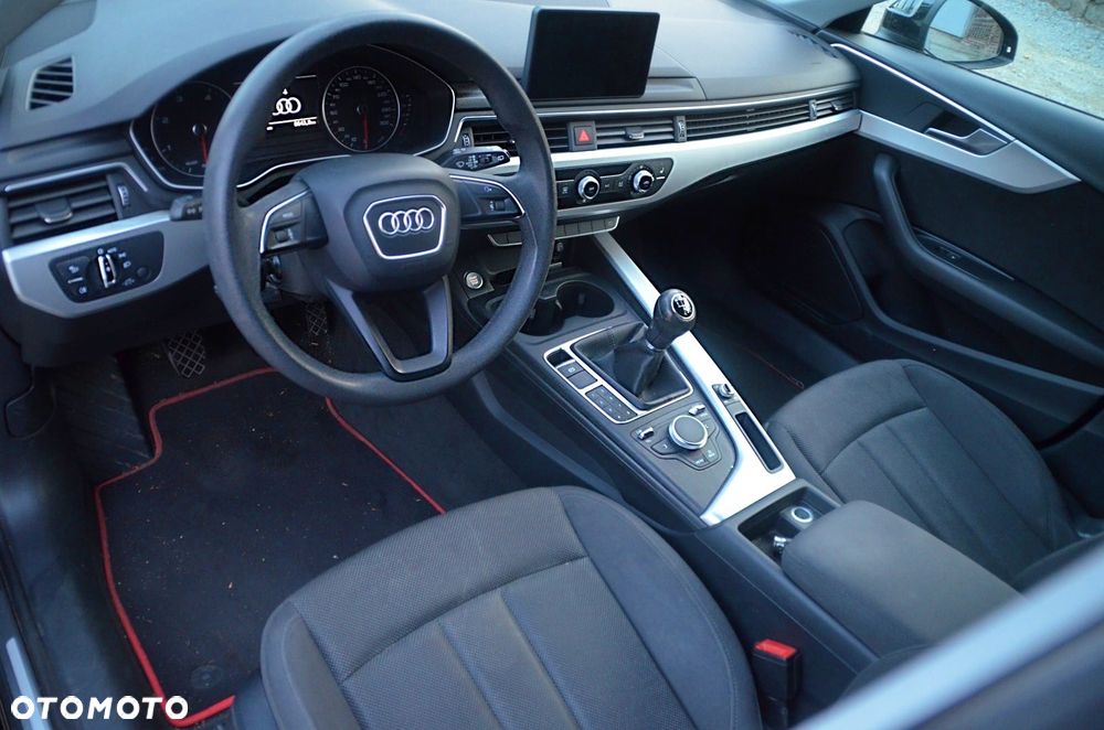 Audi A4 Avant - 5