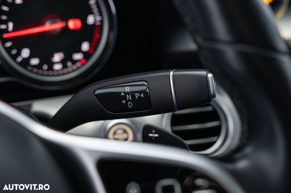 Mercedes-Benz E 220 d 9G-TRONIC - 22
