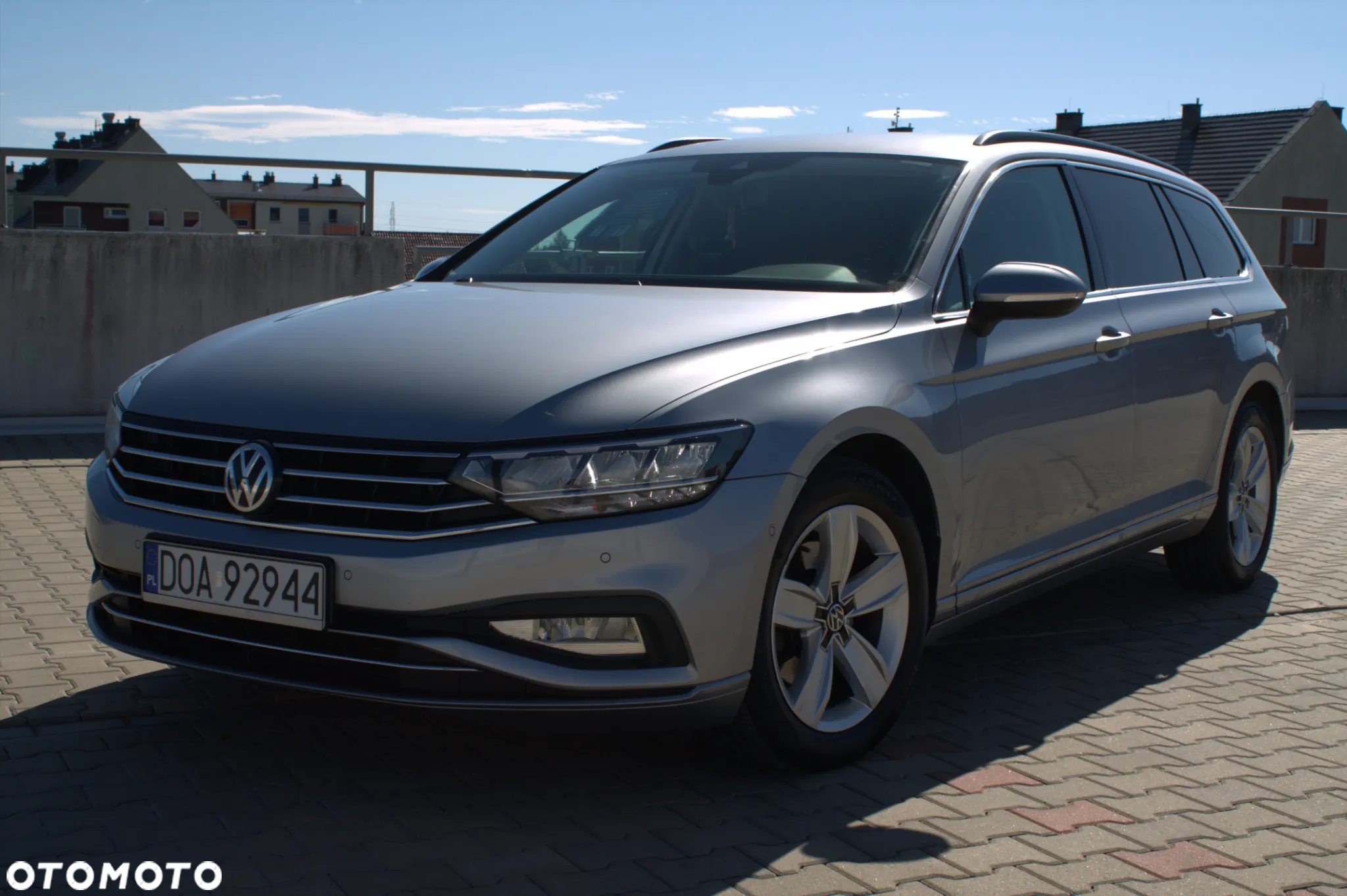 Volkswagen Passat Variant 2.0 TDI SCR DSG Business - 19
