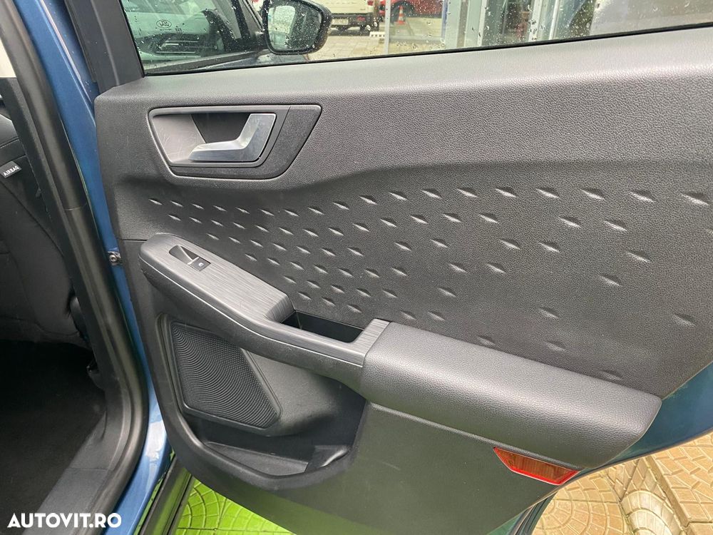 Ford Kuga 2.0 EcoBlue A8 AWD Titanium - 23