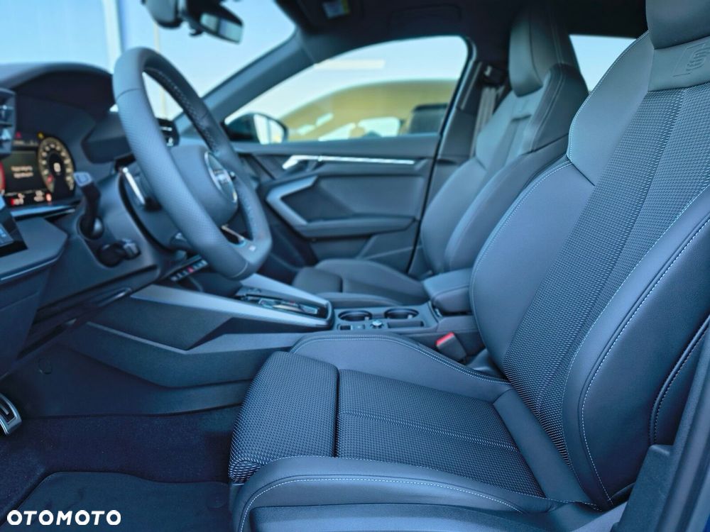 Audi A3 Sportback 35 TFSI mHEV S Line S tronic - 17