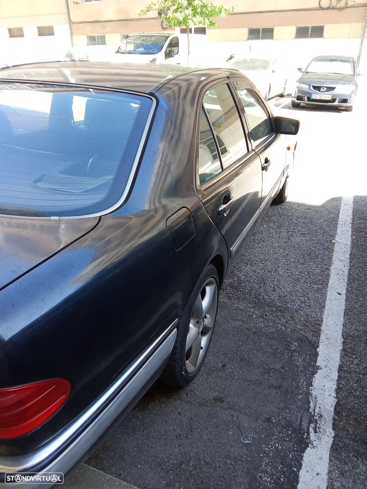 Mercedes-Benz E 280 - 6