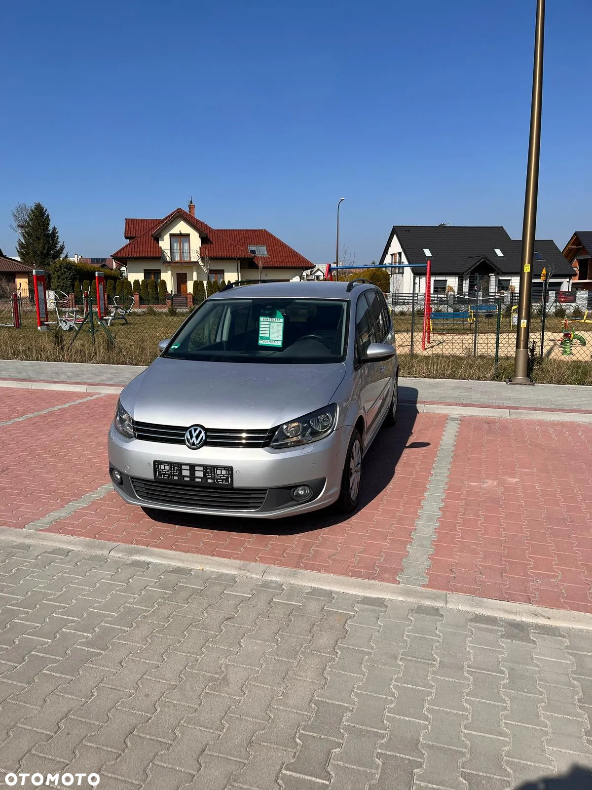 Volkswagen Touran 1.6 TDI DPF BlueMot Comfortline - 5