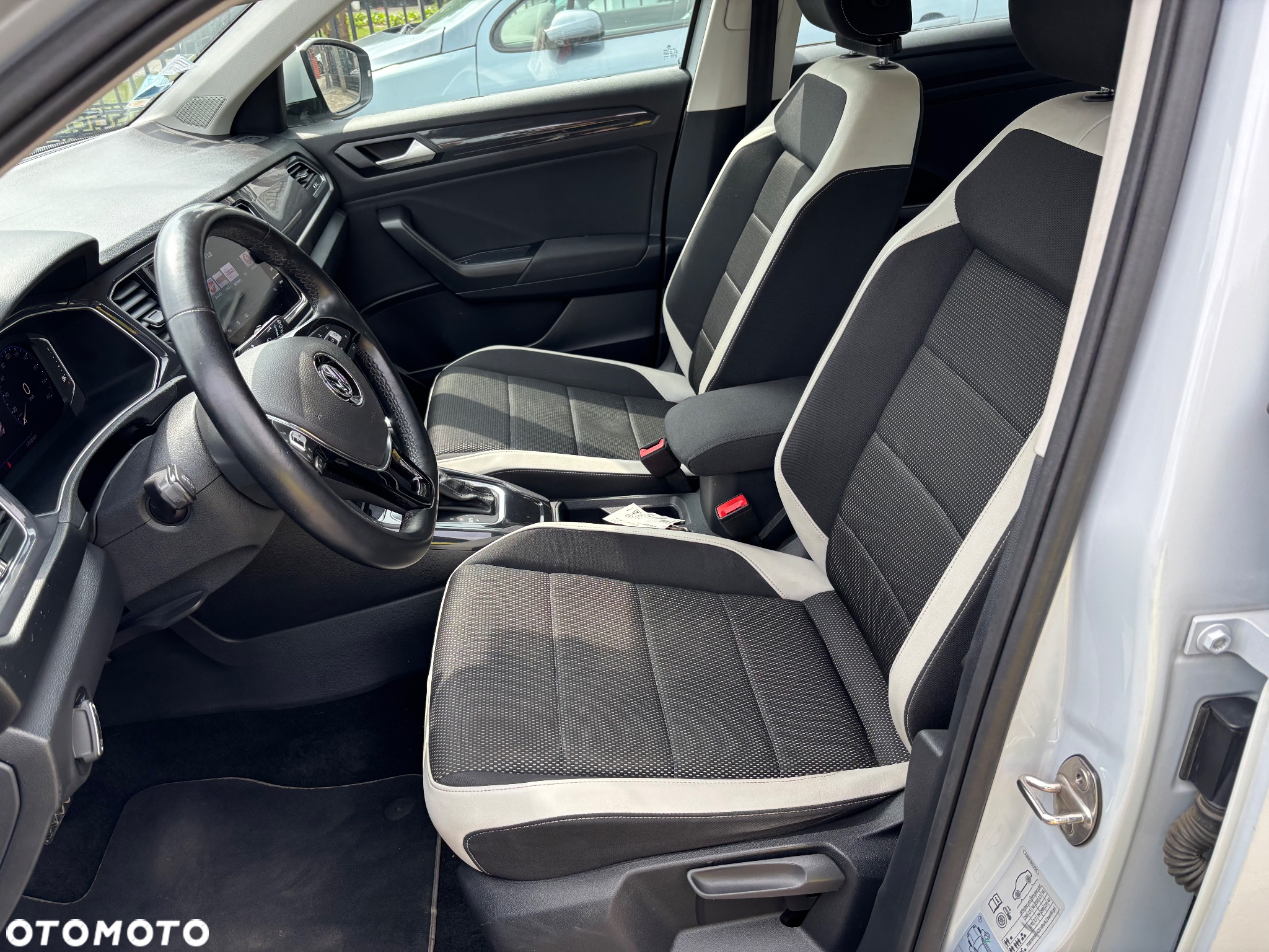 Volkswagen T-Roc 2.0 TDI SCR DPF Premium DSG - 13