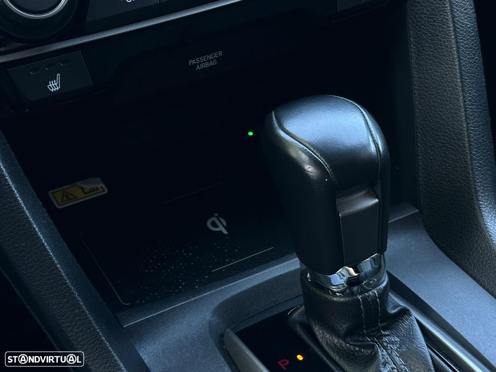 Honda Civic 1.0 i-VTEC Turbo CVT Elegance - 33