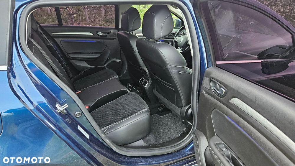Renault Megane 1.5 Blue dCi Intens - 10