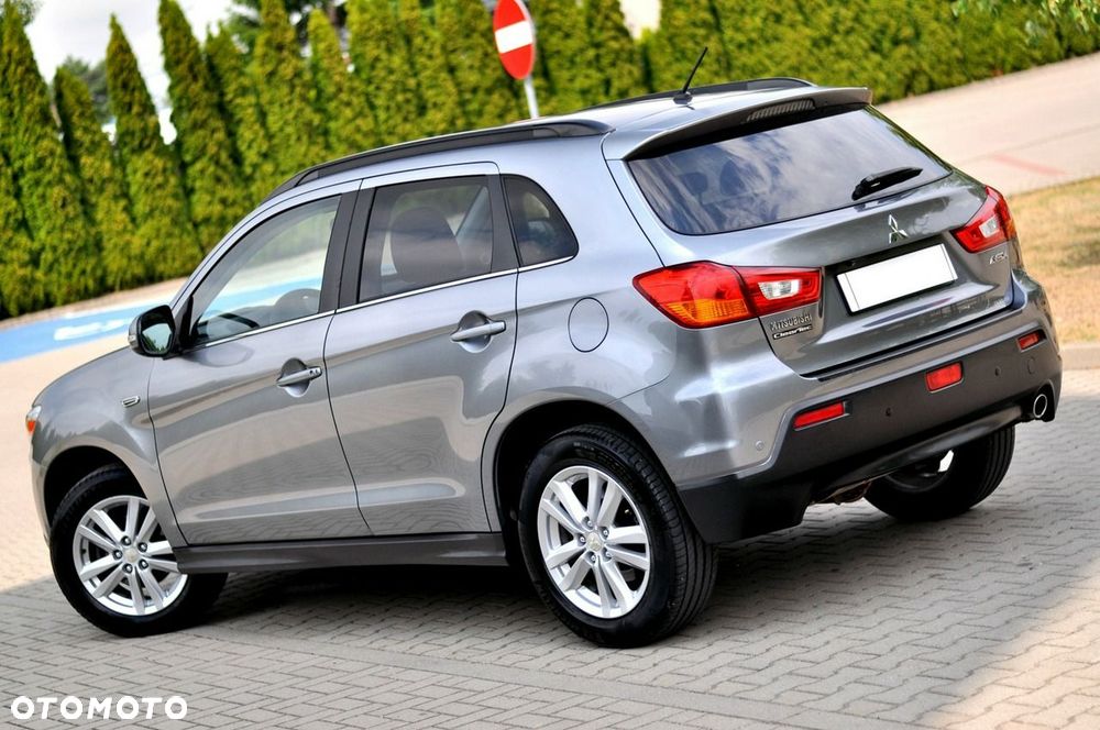 Mitsubishi ASX - 4