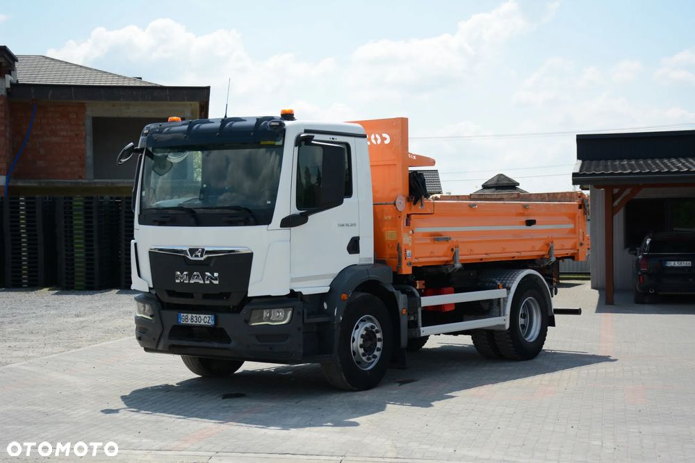 MAN TGM 18.320 / 2021 / Wywrot 3-stronny / hydroburta / idealny stan - 3