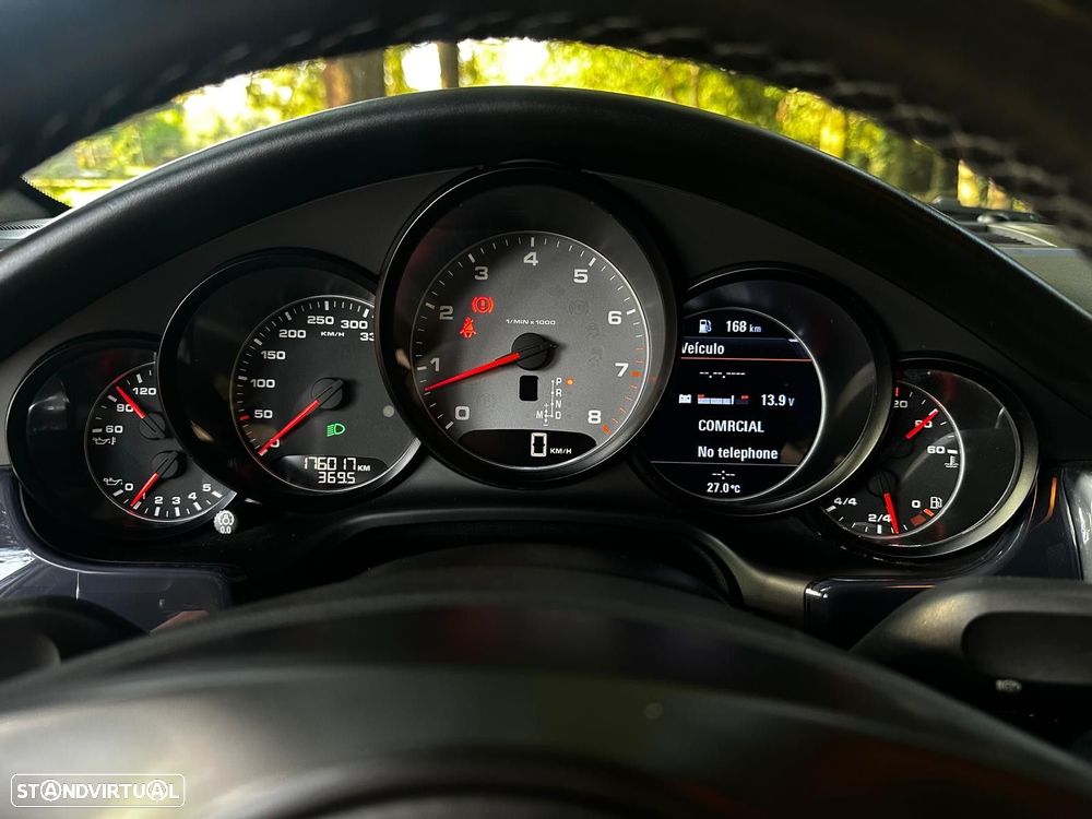 Porsche Panamera S PDK - 17