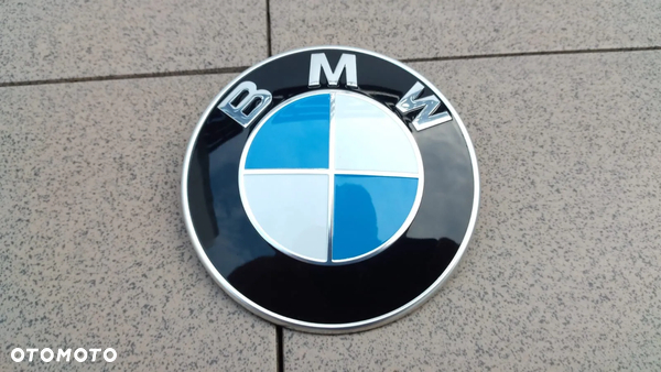 ZNACZEK BMW F07 KLAPA oryginalny używany 82MM WYSYŁKA