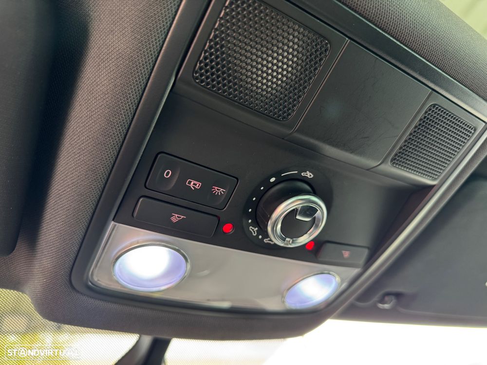 SEAT Leon 2.0 TDI FR S/S - 38