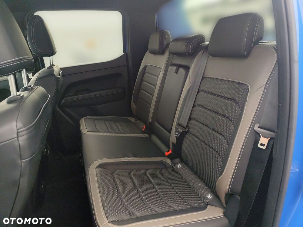 Volkswagen Amarok Aventura - 13