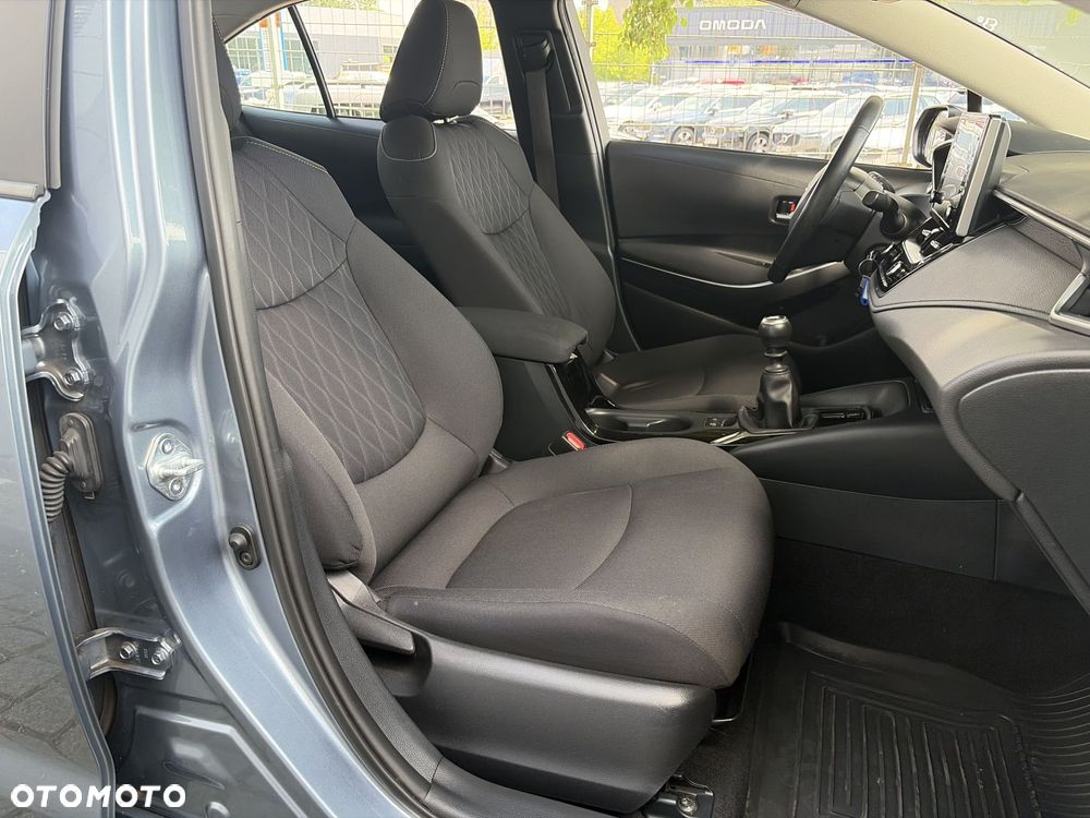 Toyota Corolla - 20
