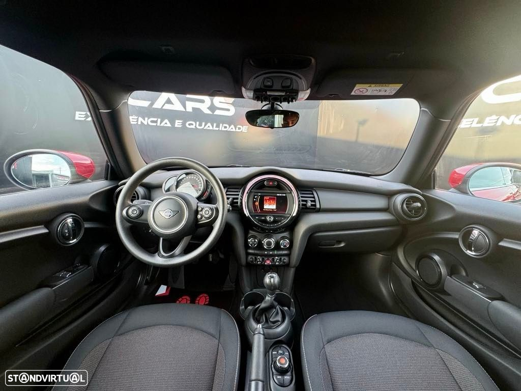 MINI 3 Portas One - 19