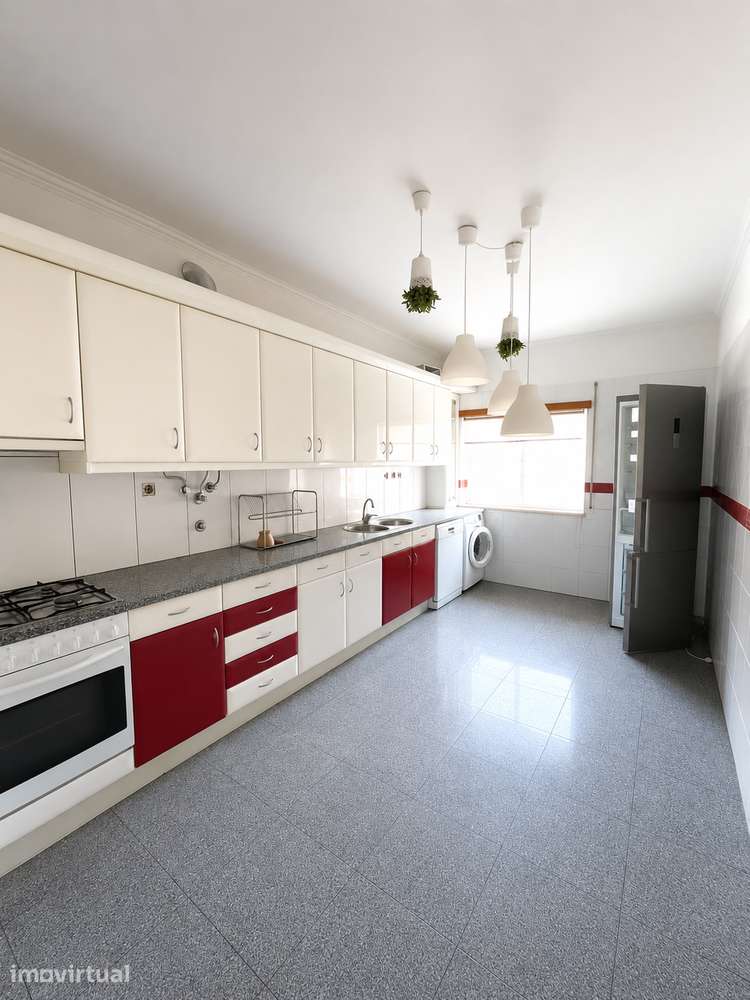 Apartamento T3 com 119 m² . Zona calma e residencial do Montijo - Grande imagem: 4/10