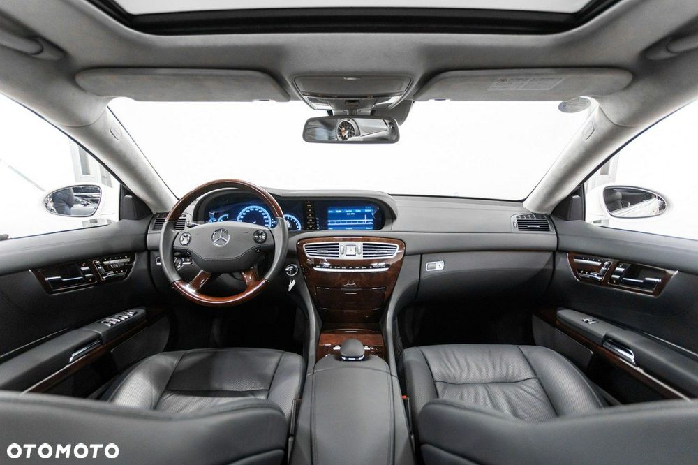 Mercedes-Benz CL 500 7G-TRONIC - 23