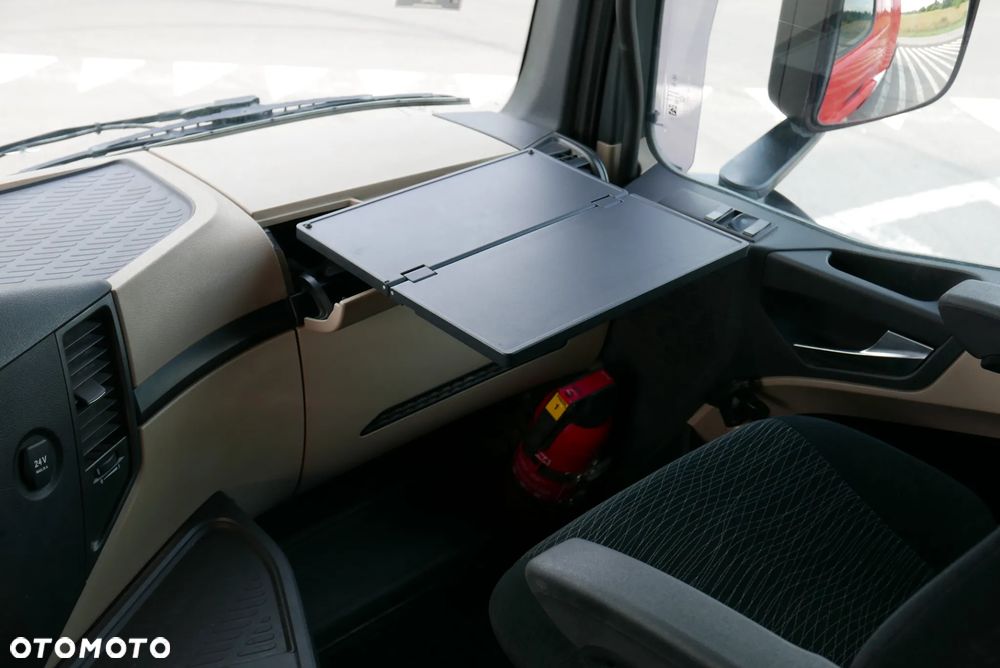 Mercedes-Benz ACTROS 1848 2019r automat hydraulika HYVA pod wywrotkę - 18