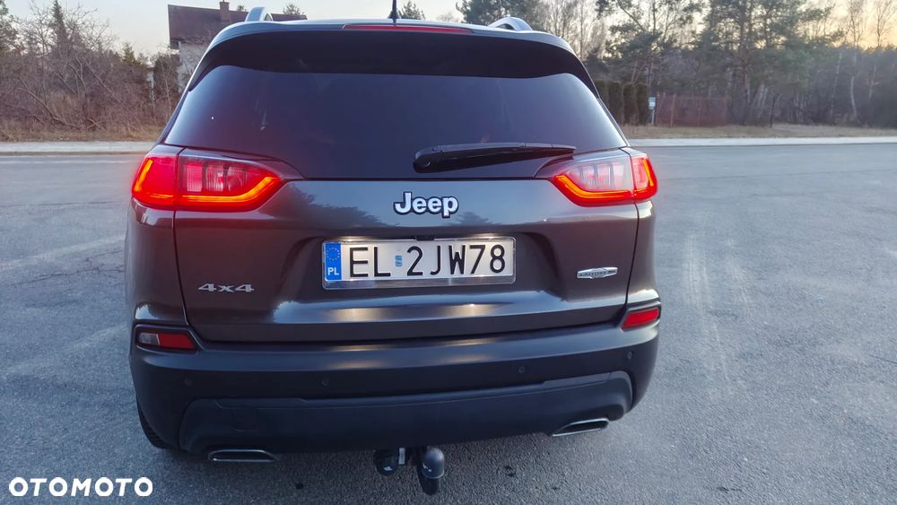 Jeep Cherokee - 7