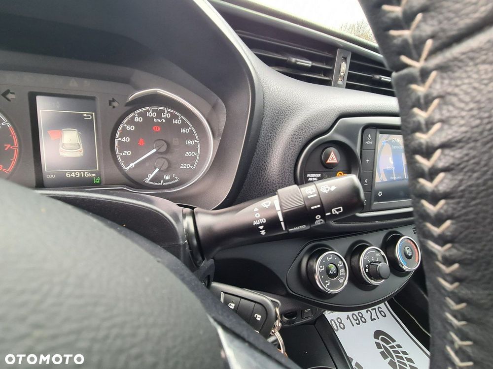 Toyota Yaris - 20
